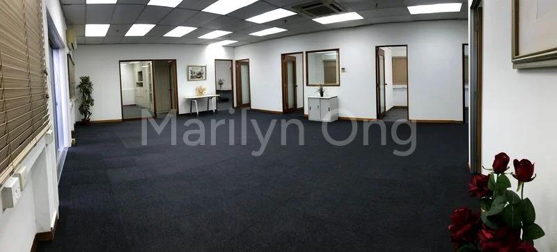Office for Rent in  Crystal Time Building - Image 5